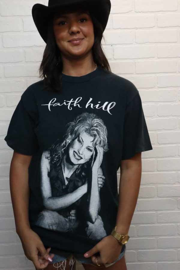 Faith Hill Vintage Tee Fashion