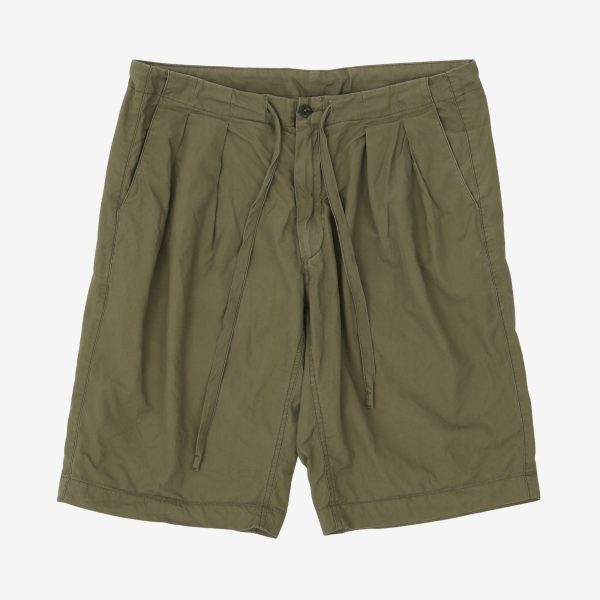 Two Tuck Shorts Supply